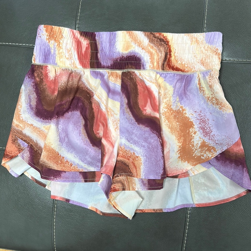 Step up high rise performance shorts